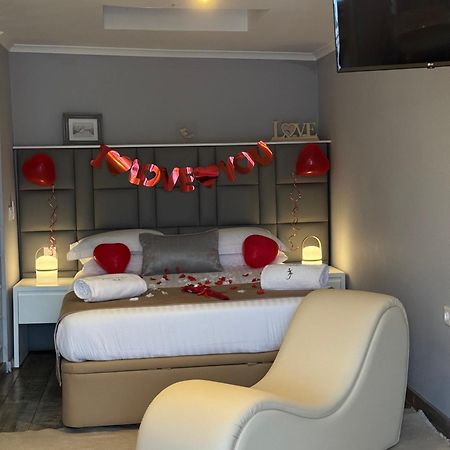 Fonte Retreat Premium Suite Sandim Buitenkant foto